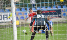 Futbalisti a futbalistky vyhrali 3:0, juniorky 13:0
