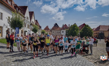 Dobrovoľníctvo a komunitná spolupatričnosť v nedeľu na Radničnom námestí dominovali