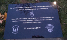 V Bardejove na Radničnom námestí si uctia výročie Nežnej revolúcie