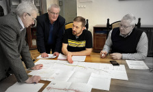 Bardejovu hrozí platobná neschopnosť, stopka projektom aj príspevku na stravovanie dôchodcov