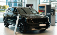 kia showroom (6).jpg