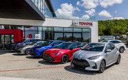 toyota a lexus (1).jpg