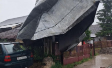 Spoločne pomôžeme opraviť strechu poškodenú búrkou