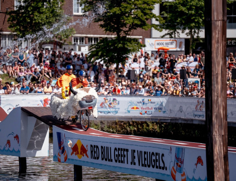 RED BULL TANDEM SPLASH vyráža do Košíc