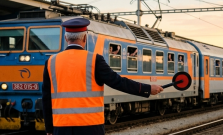 Na železnici zasahovala polícia, výpravca bol zdrogovaný
